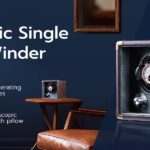 Automatic single watch winder in leather case